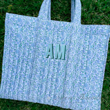 Load image into Gallery viewer, Hamptons Floral Quilted Go Go Tote