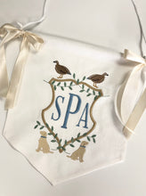 Load image into Gallery viewer, Sitting Lab and Quail Crest Baby Banner
