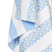 Load image into Gallery viewer, Quick Dry Beach Towel- Daisy Days