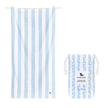 Load image into Gallery viewer, Quick Dry Beach Towel- Daisy Days