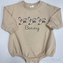 Load image into Gallery viewer, Cream Oversized Sweatshirt Bubble