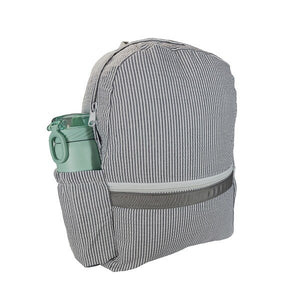 Medium backpack with pocket