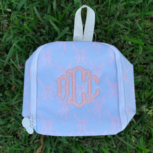 Load image into Gallery viewer, Eloise Bow Bring It Lunchbox