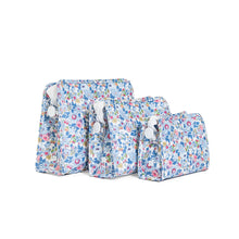 Load image into Gallery viewer, Large Bridgehampton Floral Roadie
