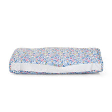 Load image into Gallery viewer, Bridgehampton Floral Nap Mat