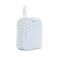 Load image into Gallery viewer, Blue Ribbon Floral Bring It Lunchbox