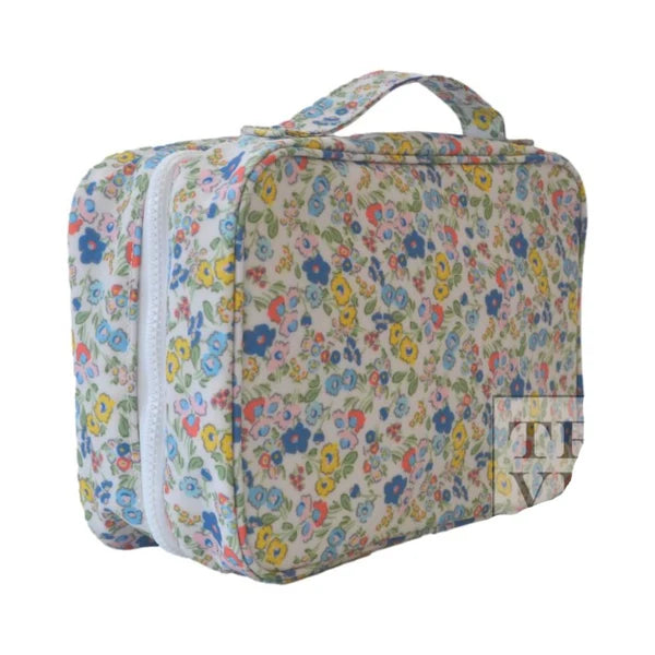 Posies Bundle Up Hanging Toiletry Bag