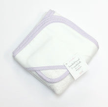 Load image into Gallery viewer, Lilac Seersucker Stripe Hooded Towel Set