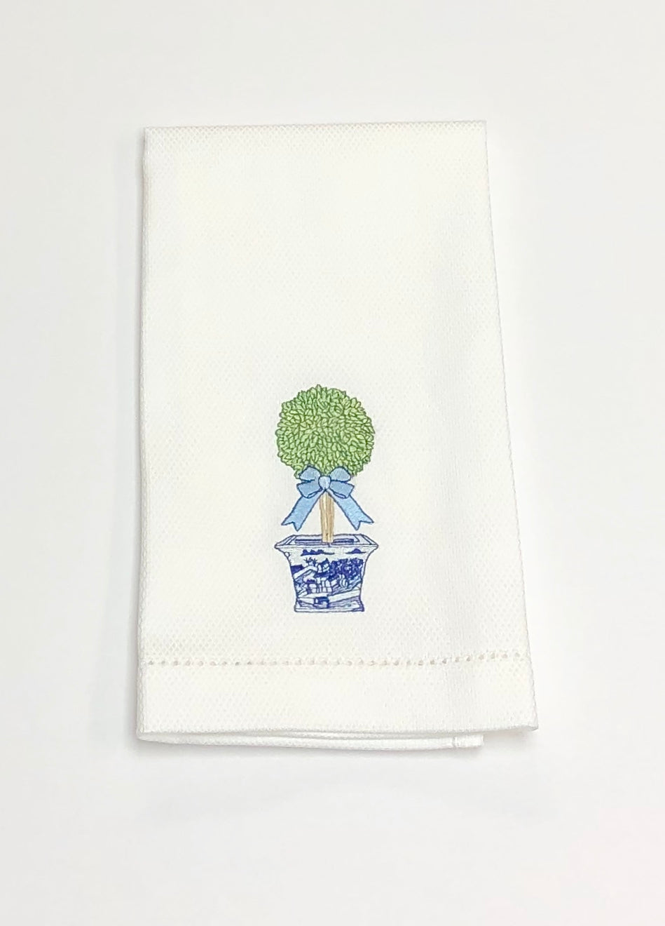 Chinoiserie Bow Topiary Hand Towel